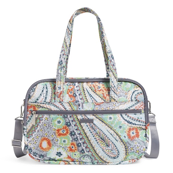 New Vera Bradley Lay Flat Travel Bag in Citrus Paisley R$200 - Picture 6 of 16